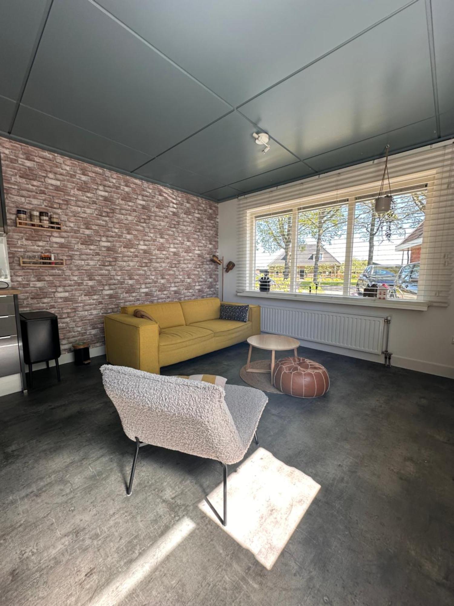 B&B Het Kleine Huisje Emmen Bagian luar foto
